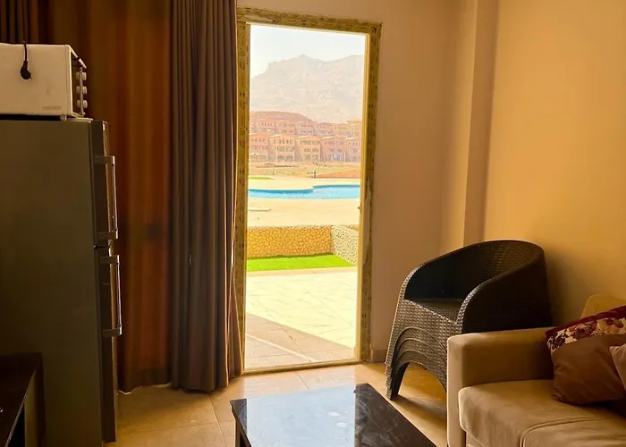 Porto Pool View Cozy Apartment Ain Sukhna